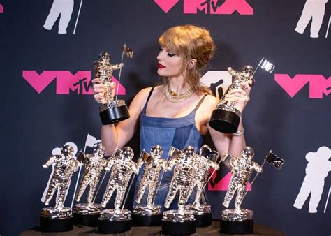 mtv video music awards kisscartoon|MTV VMAs 2023: Taylor Swift wins big in a ceremony celebrating .